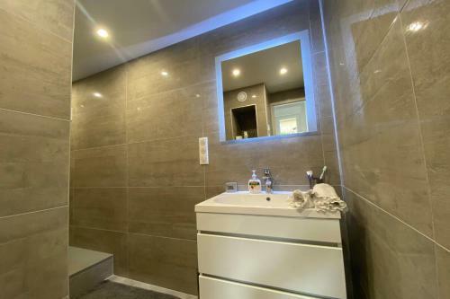 Apartamentos Modern Flat 5min From The Beach