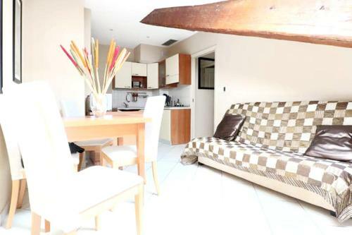 Apartment With One Bedroom In Cannes With Wifi