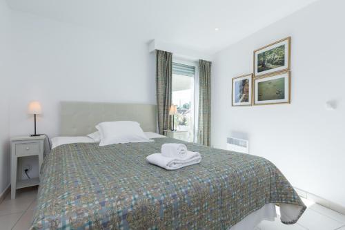 Cannes Apartment Sleeps 6 Wifi