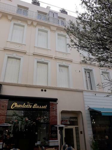 Apartamento In The Heart Of Cannes