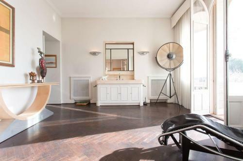 Superb Villa Cannes Palm Beach