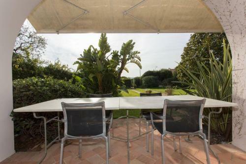 Superb Villa Cannes Palm Beach