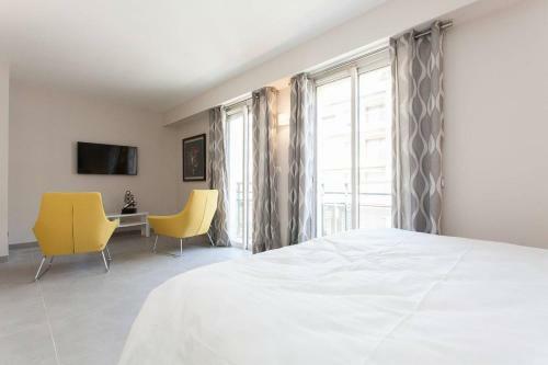 Apartamento Carlton Area: New 2 Beds / 2 Baths