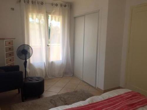 Cannes Apartment Sleeps 4 Wifi