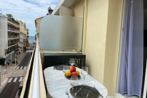 Apartamento Few Steps From The Beach - Nice Studio W Terrace