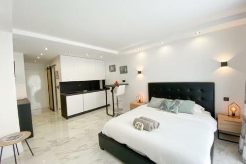 Apartamento Few Steps From The Beach - Nice Studio W Terrace