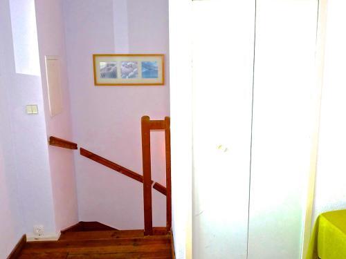 Cannes Apartment Sleeps 7 Pool Air Con Wifi