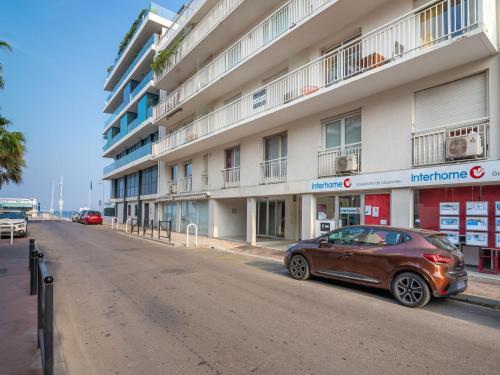 Apartment Reine Astrid-3