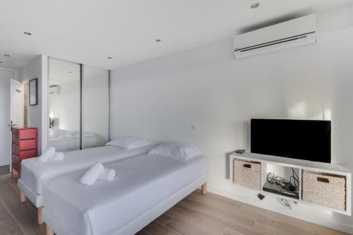 Apartamento Sea View Flat - Pool, Terrace, Parking By Guestready