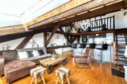 Apartamento Rustic Duplex For 6 Near Palais By Guestready