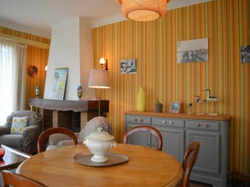 Maison Capbreton, 4 Pi�ces, 7 Personnes - Fr-1-247-8