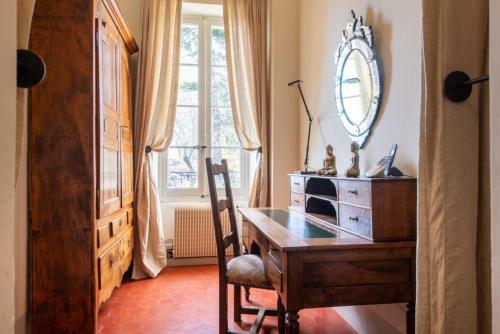 Caux Villa Sleeps 12 With Pool And Wifi