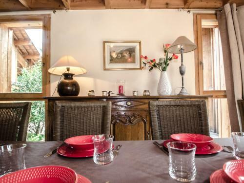 Cozy Chalet In Rhone Alpes With Terrace