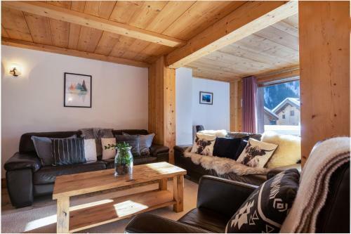 Yeti Lodge Chalets & Apartments