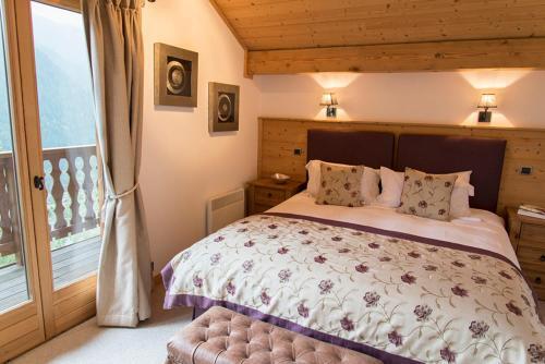 Chalet Belle Vache In Chatel With Hot-tub