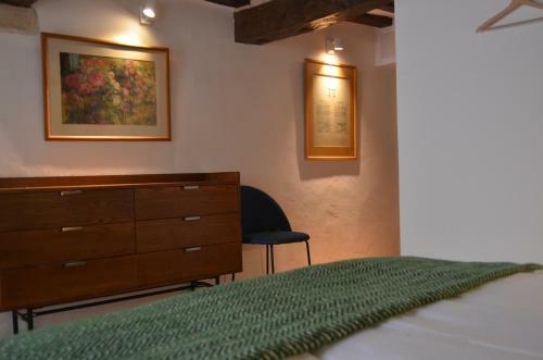Chinon Coeur de Ville, Maison Avec Cour Int�rieure