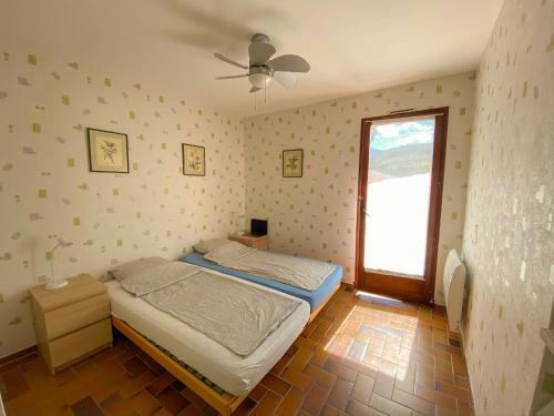 4amb2 - Villa - R�sidence D'ambeille Avec Piscine