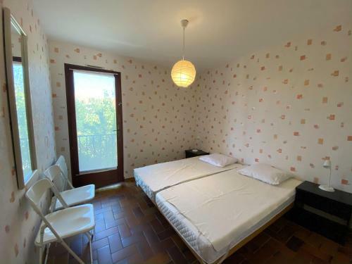 4amb2 - Villa - R�sidence D'ambeille Avec Piscine