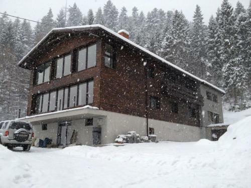 Hostal Karolinka Guest House