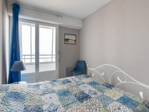 Charming Apartment In Courseulles Sur Mer Near Seabeach