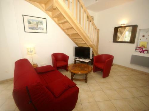 Comfortable, Modern Holiday Home With Nice Garden And Terrace