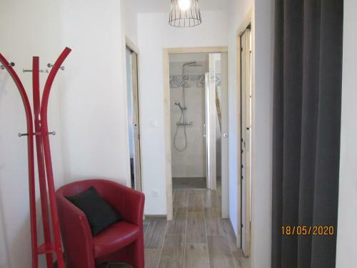 Comfortable, Modern Holiday Home With Nice Garden And Terrace