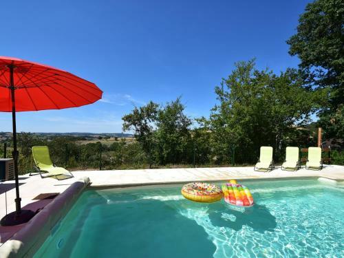 Splendid Mansion In Cuzy With Swimming Pool