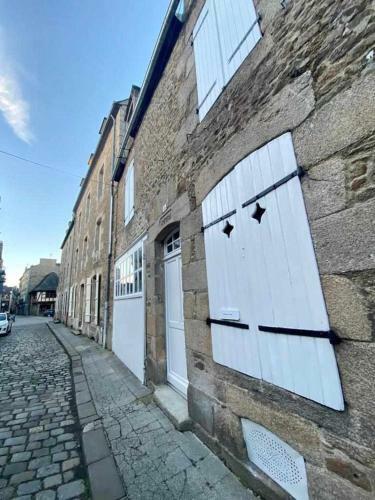 The 1777 House By Locntour