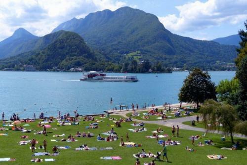 Manou Du Lac Annecy