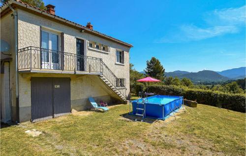 Amazing Home In Entrechaux W/ 2 Bedrooms
