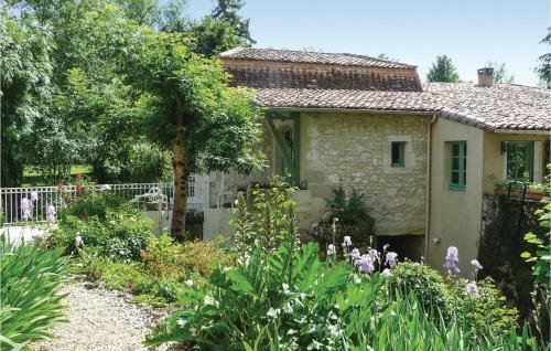 Two-bedroom Holiday Home In Eymet