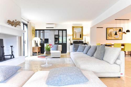 Hostal Le Mas Des F�es