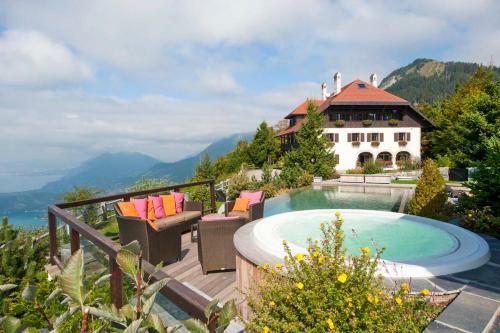 Faverges Villa Sleeps 15 Pool Wifi