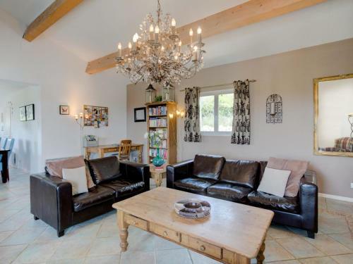 Modern Villa In Camplong With Private Pool