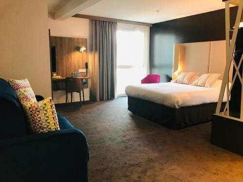 Hotel Campanile Findrol - Savoie Leman