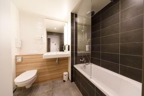 Hotel Campanile Findrol - Savoie Leman