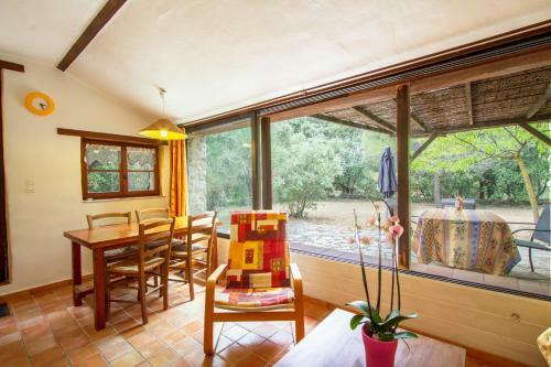 Lou Petarel Charming House With Shared Pool Nature An Calm In Provence