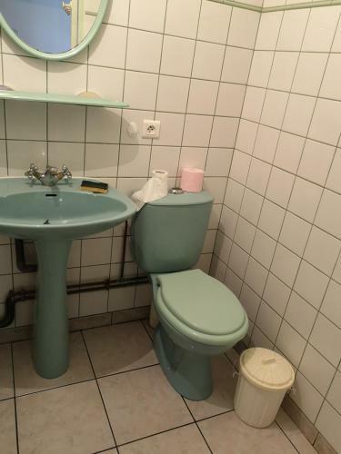 Apartamento F1 Rdc
