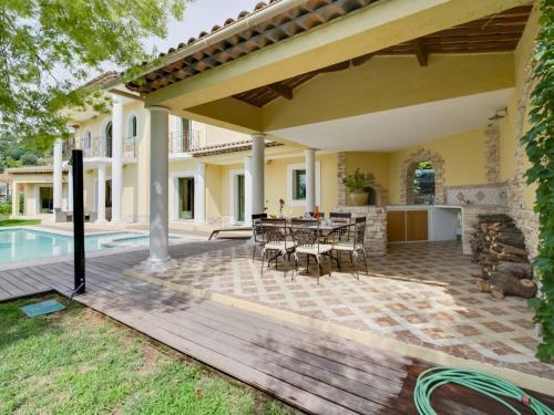 Villa Caliopa