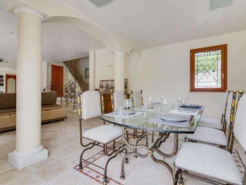 Villa Caliopa