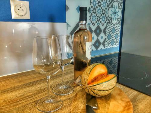 Apartamento Parking Priv� - Vue Mer - Wifi - Centre Historique
