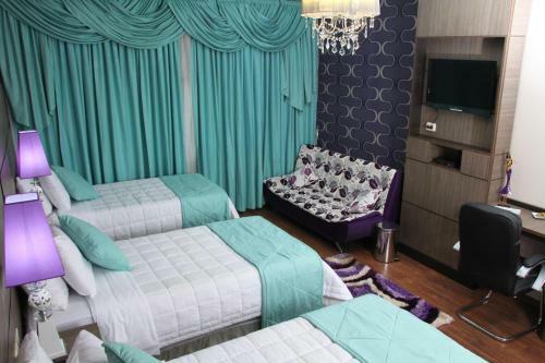 Hotel Luxsur
