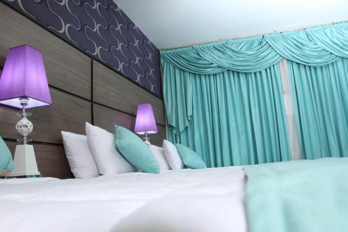 Hotel Luxsur