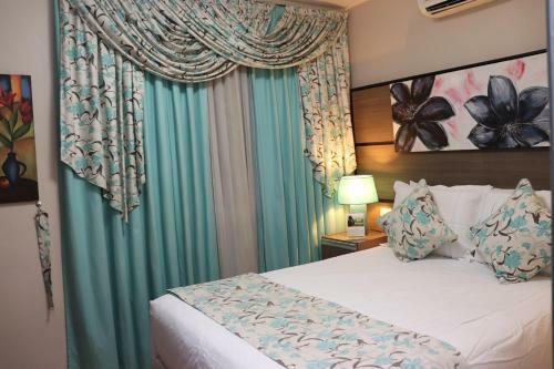 Hotel Luxsur