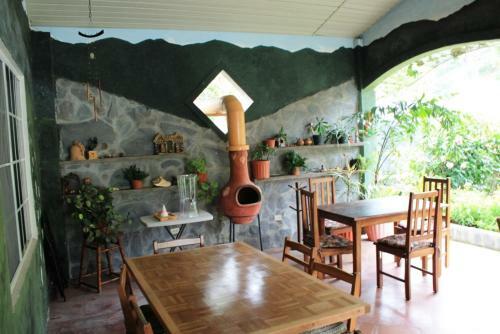 El Oasis, Hotel Y Restaurante