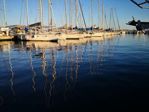 Apartamento Studio Calme � Giens , 2 Pas Du Port Et Des Plages