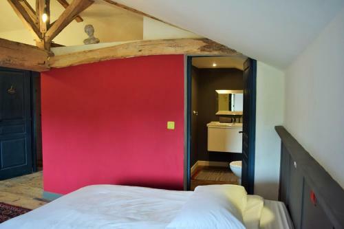 The Riverside Retreat-le Pont de Vinade