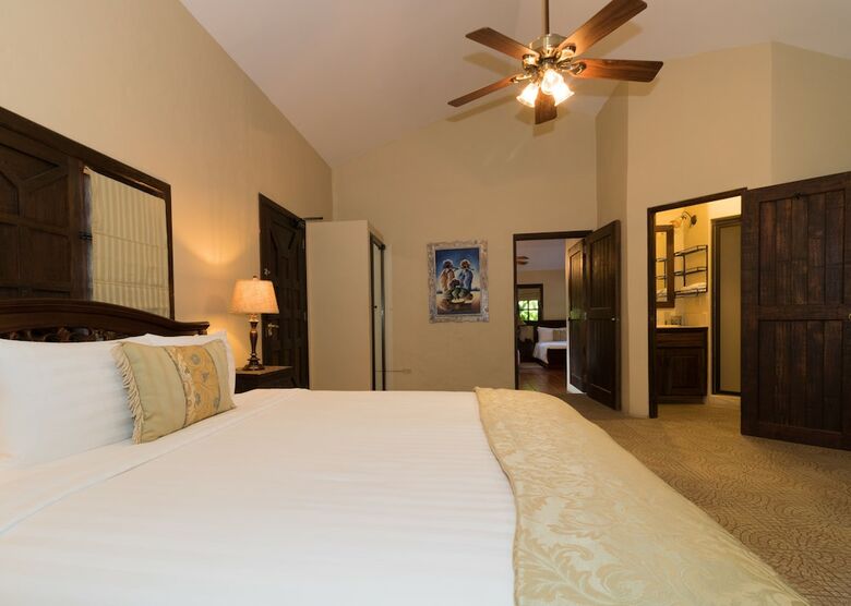 Hotel Valle Escondido Resort Golf & Spa