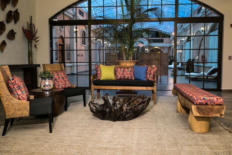 Hotel Valle Escondido Resort Golf & Spa