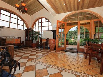 Los Establos Boutique Hotel
